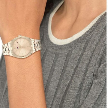 Γυναικείο ρολόι Tommy Hilfiger Rachel 1782551 με ροζ χρυσό ατσάλινο μπρασελέ και ροζ χρυσό καντράν διαμέτρου 33mm.